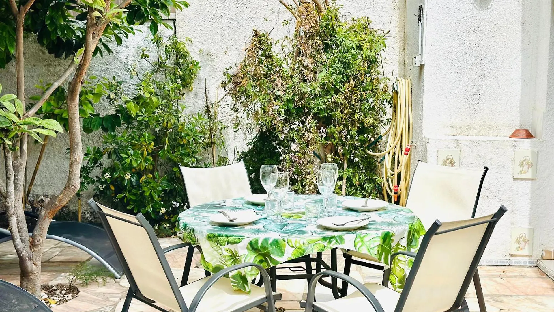 Vila Global Immo 5060 Casa Petite Roses Prázdninový dům
